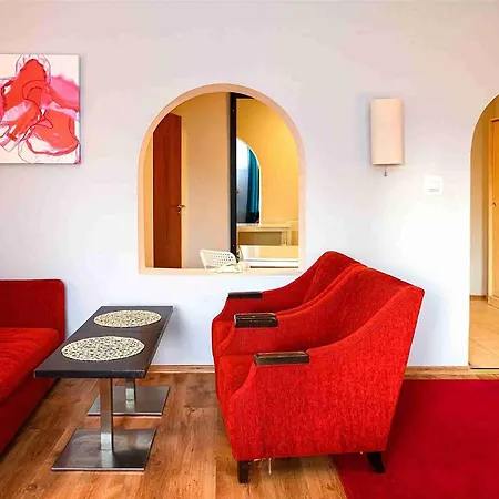 Hotel Mirabel 3*