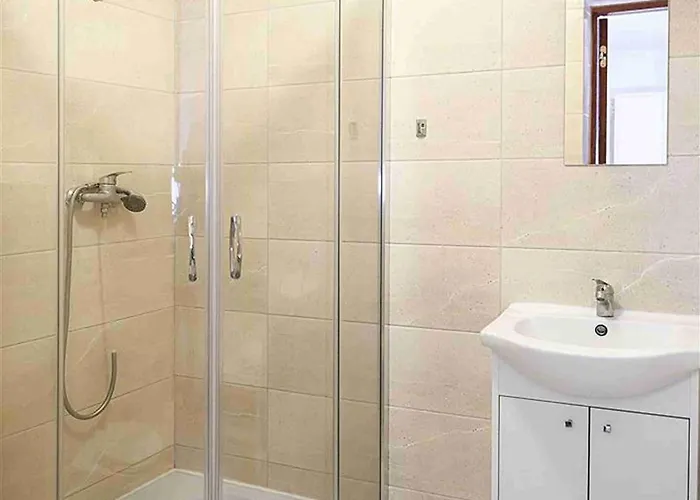 Mirabel Jastrzębia Góra